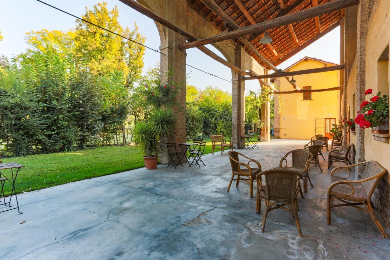 Agriturismo Le Corti Della Gualdana Voghera Exterior foto